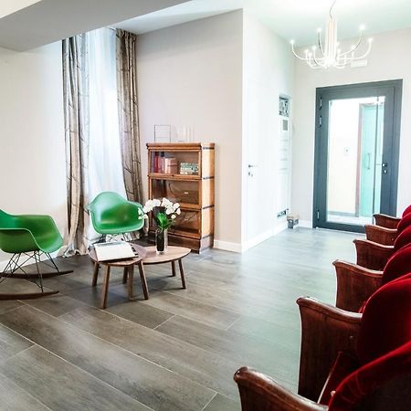 In Centro Luxury Rooms コモ エクステリア 写真