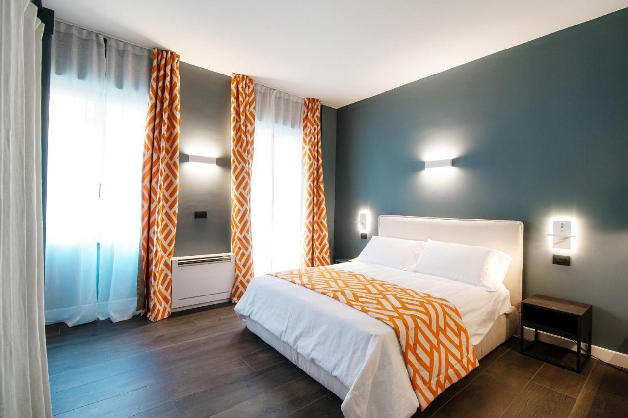 In Centro Luxury Rooms コモ エクステリア 写真