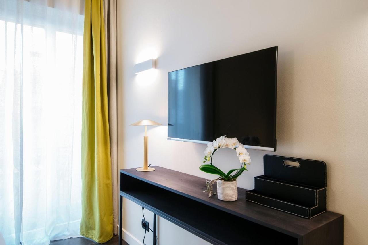 In Centro Luxury Rooms コモ エクステリア 写真
