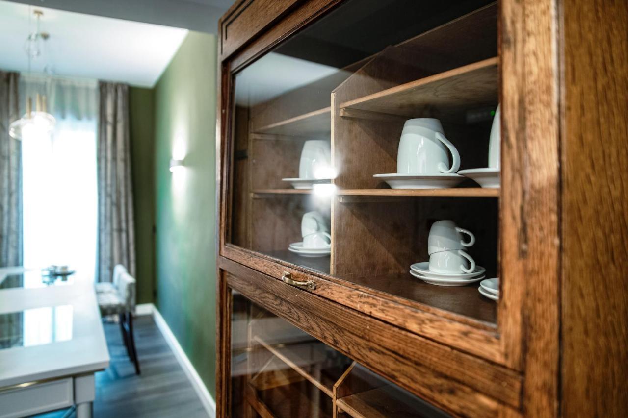 In Centro Luxury Rooms コモ エクステリア 写真