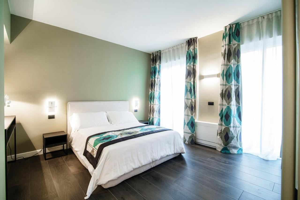 In Centro Luxury Rooms コモ エクステリア 写真